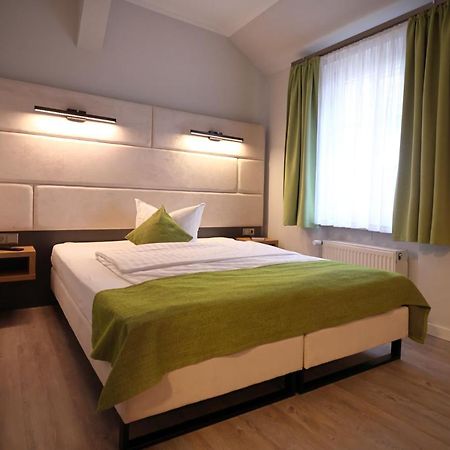 Hotel Und Restaurant Kranichsberg Woltersdorf  Kültér fotó