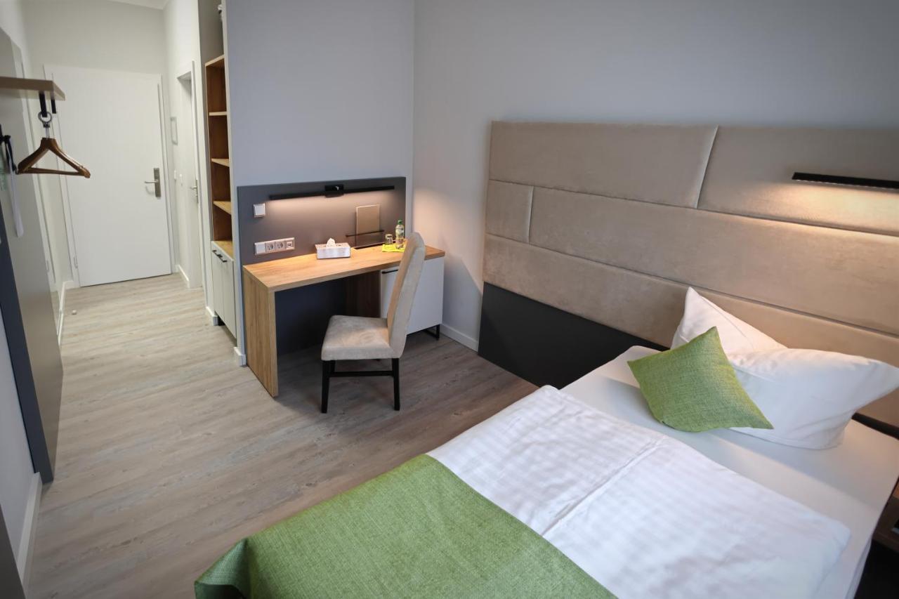 Hotel Und Restaurant Kranichsberg Woltersdorf  Kültér fotó