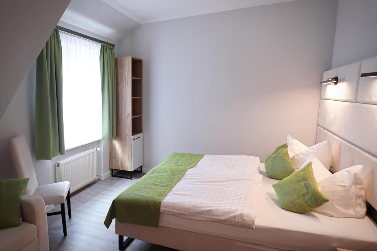 Hotel Und Restaurant Kranichsberg Woltersdorf  Kültér fotó