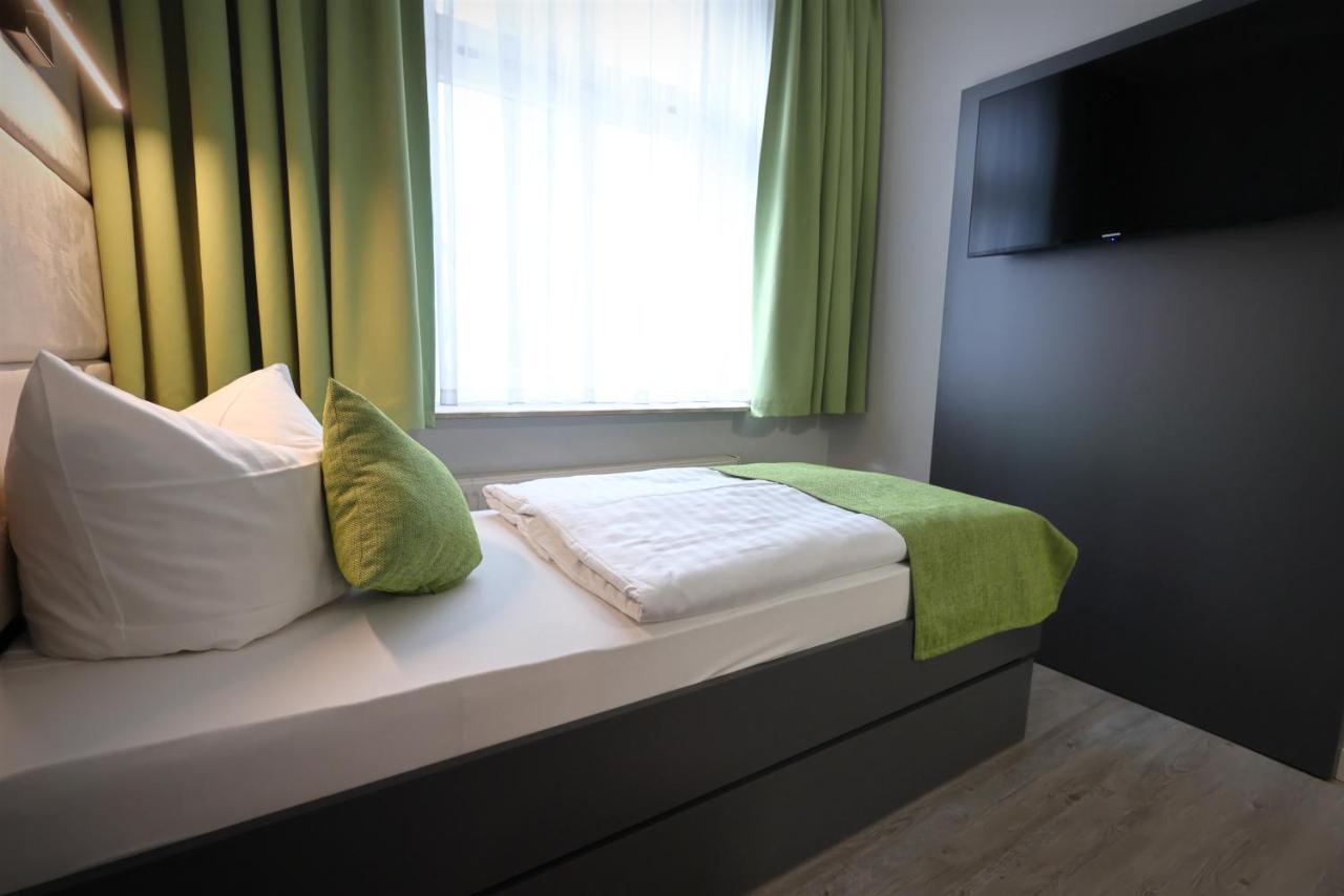 Hotel Und Restaurant Kranichsberg Woltersdorf  Kültér fotó