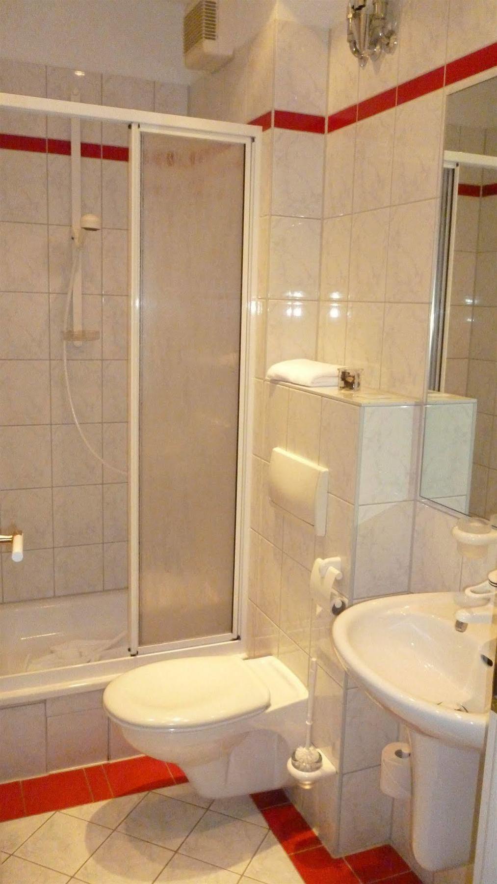 Hotel Und Restaurant Kranichsberg Woltersdorf  Kültér fotó